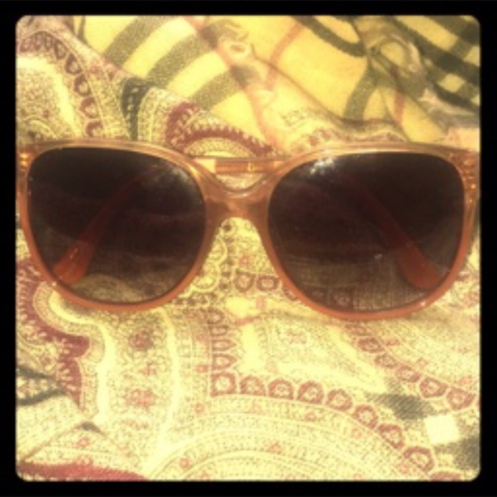 Tom’s sandella Sunglasses’s re poshed